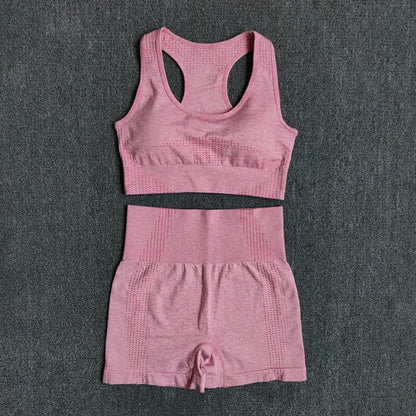 The Elevate 5-in-1 Seamless Sportswear System