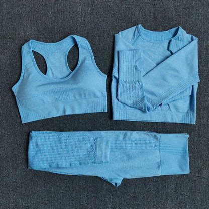 The Elevate 5-in-1 Seamless Sportswear System