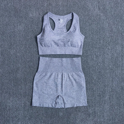 The Elevate 5-in-1 Seamless Sportswear System