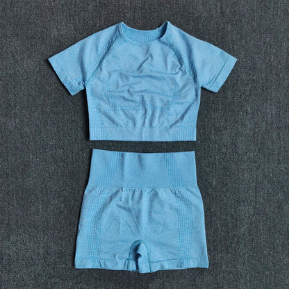 The Elevate 5-in-1 Seamless Sportswear System