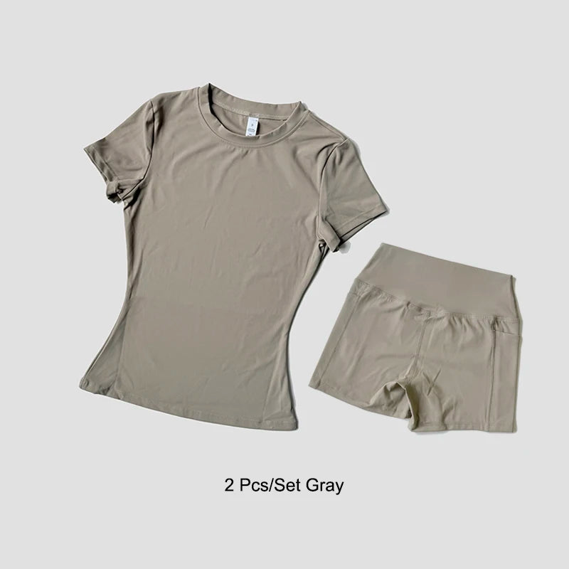 The Seamless Sculpt Short-Sleeve Set