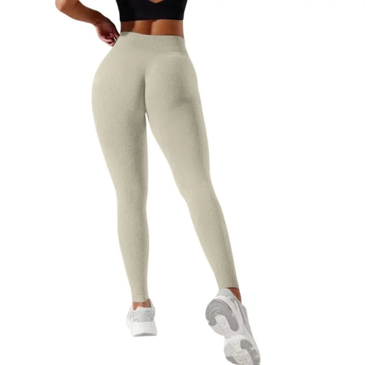 The Elevate Seamless 4-Way Stretch Pant
