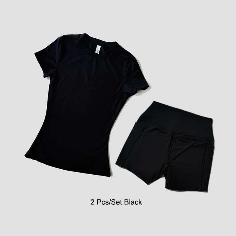 The Seamless Sculpt Short-Sleeve Set
